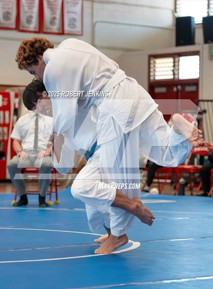 Thumbnail 1 in Eastern Division Tournament @ Kalani photogallery.