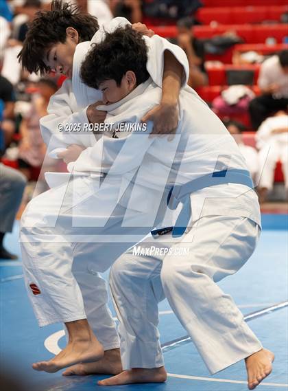 Thumbnail 2 in Eastern Division Tournament @ Kalani photogallery.