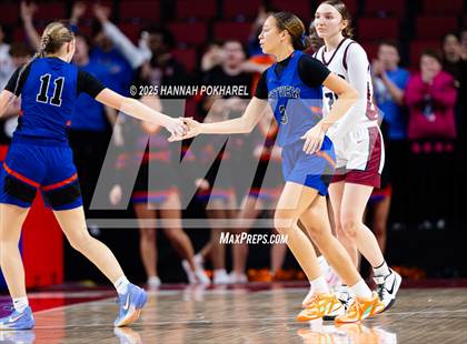 Thumbnail 1 in Lincoln North Star vs. Westview (NSAA Class A Quarterfinal) photogallery.