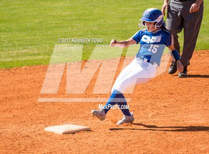 Thumbnail 2 in Cigarroa vs Clark (SAISD Tournament) photogallery.