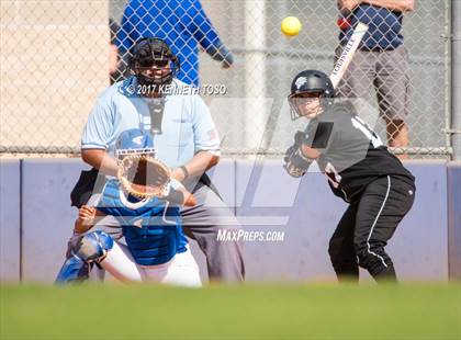 Thumbnail 2 in Cigarroa vs Clark (SAISD Tournament) photogallery.