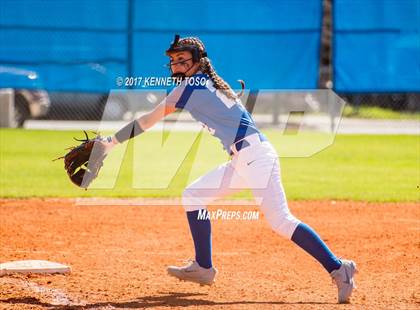 Thumbnail 1 in Cigarroa vs Clark (SAISD Tournament) photogallery.