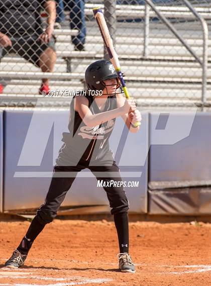 Thumbnail 1 in Cigarroa vs Clark (SAISD Tournament) photogallery.