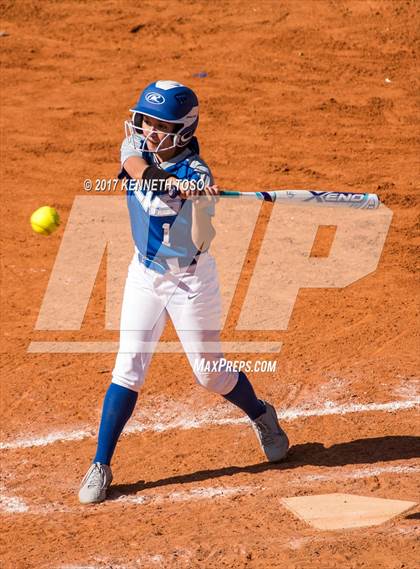 Thumbnail 1 in Cigarroa vs Clark (SAISD Tournament) photogallery.