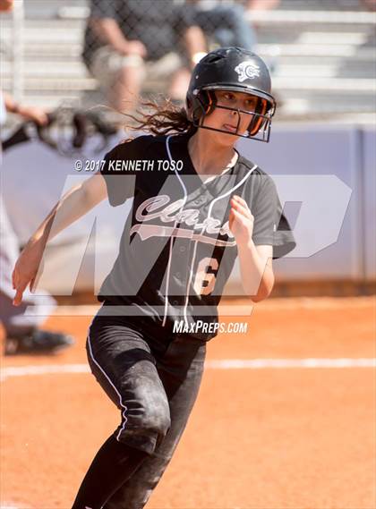 Thumbnail 1 in Cigarroa vs Clark (SAISD Tournament) photogallery.