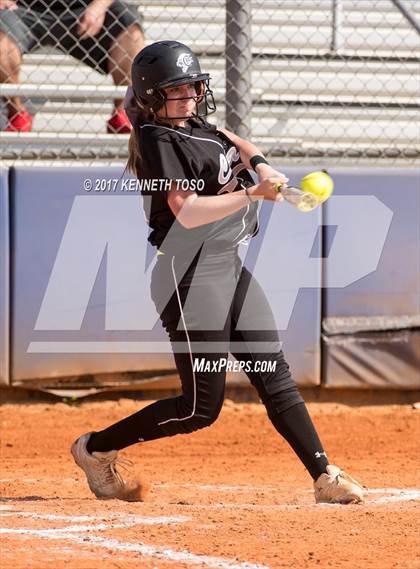Thumbnail 3 in Cigarroa vs Clark (SAISD Tournament) photogallery.