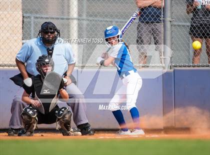 Thumbnail 3 in Cigarroa vs Clark (SAISD Tournament) photogallery.