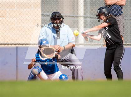 Thumbnail 2 in Cigarroa vs Clark (SAISD Tournament) photogallery.