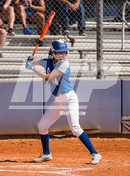Thumbnail 2 in Cigarroa vs Clark (SAISD Tournament) photogallery.