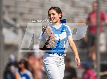 Thumbnail 2 in Cigarroa vs Clark (SAISD Tournament) photogallery.