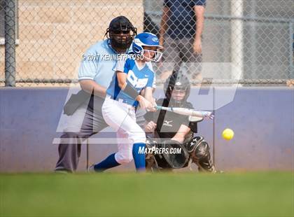 Thumbnail 1 in Cigarroa vs Clark (SAISD Tournament) photogallery.