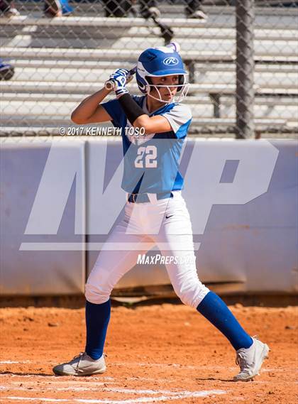 Thumbnail 2 in Cigarroa vs Clark (SAISD Tournament) photogallery.
