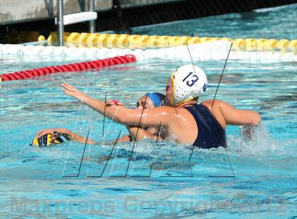 Thumbnail 3 in Davis vs Clovis (St. Francis Invitaional) photogallery.