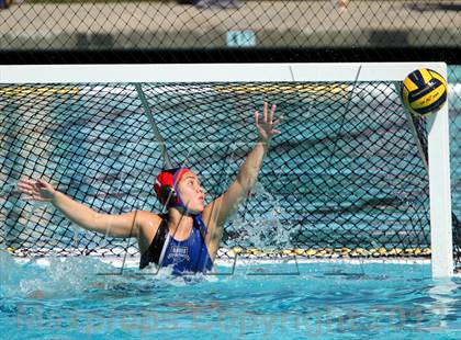 Thumbnail 3 in Davis vs Clovis (St. Francis Invitaional) photogallery.