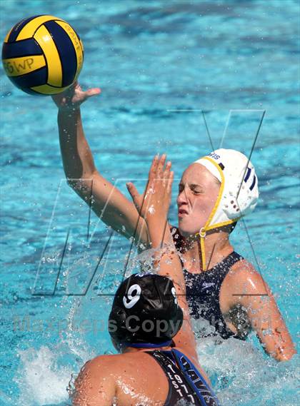 Thumbnail 2 in Davis vs Clovis (St. Francis Invitaional) photogallery.