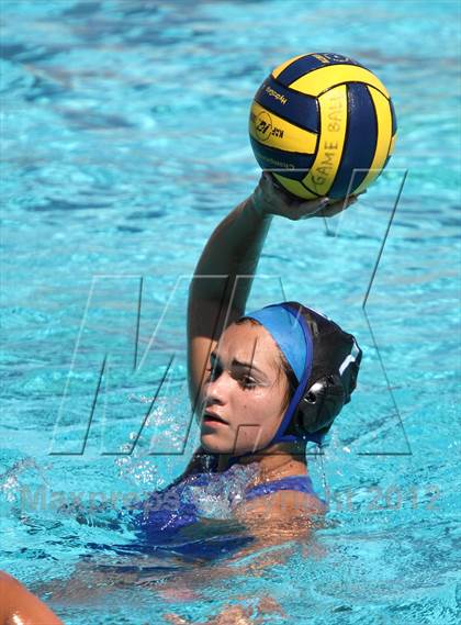 Thumbnail 2 in Davis vs Clovis (St. Francis Invitaional) photogallery.