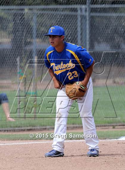 Thumbnail 2 in Yuba City vs. Turlock (Boras Classic North Bracket) photogallery.