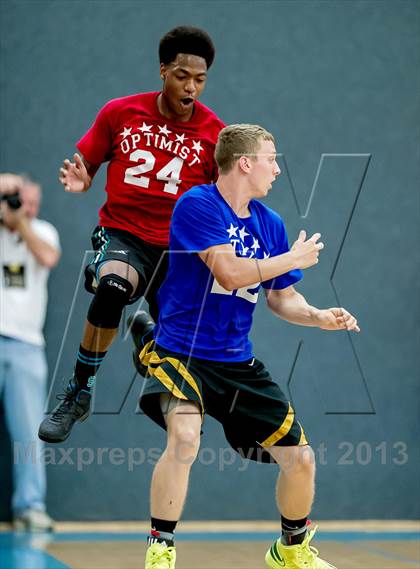 Thumbnail 1 in North vs South Optimist All-Stars (Sacramento) photogallery.