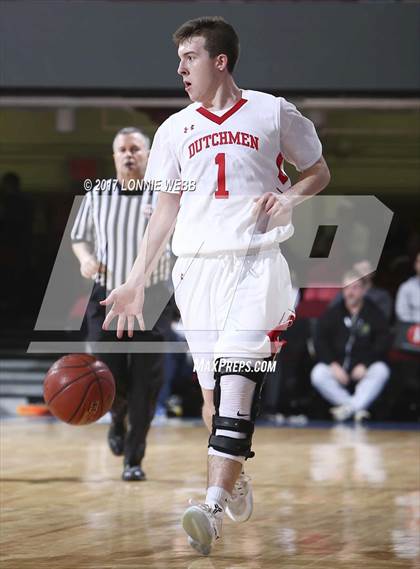 Thumbnail 1 in Albertus Magnus vs Tappan Zee (Section 1 Class A Semifinal) photogallery.