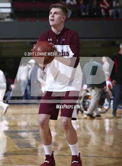Thumbnail 1 in Albertus Magnus vs Tappan Zee (Section 1 Class A Semifinal) photogallery.