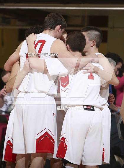 Thumbnail 1 in Albertus Magnus vs Tappan Zee (Section 1 Class A Semifinal) photogallery.