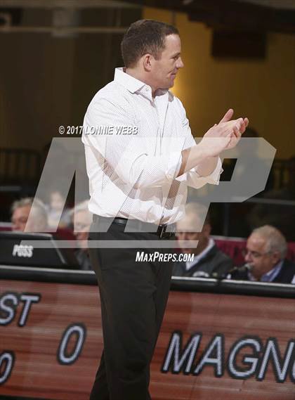 Thumbnail 3 in Albertus Magnus vs Tappan Zee (Section 1 Class A Semifinal) photogallery.