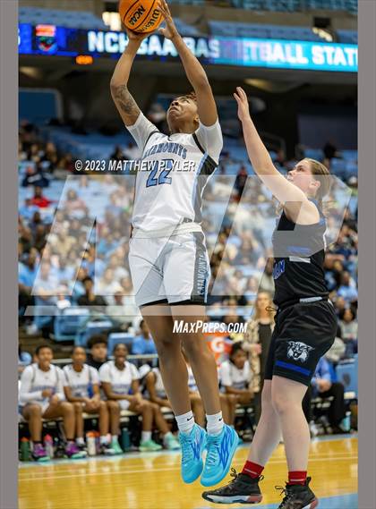 Thumbnail 2 in Panther Creek vs Lake Norman (NCHSAA 4A Final - Game)  photogallery.