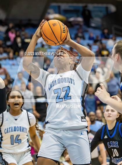 Thumbnail 3 in Panther Creek vs Lake Norman (NCHSAA 4A Final - Game)  photogallery.