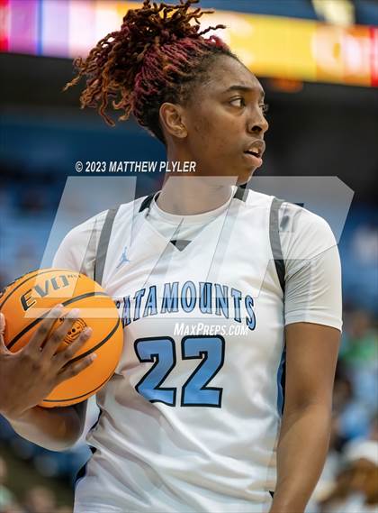 Thumbnail 1 in Panther Creek vs Lake Norman (NCHSAA 4A Final - Game)  photogallery.