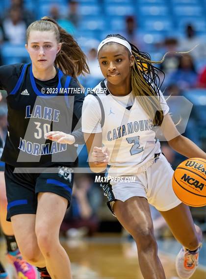 Thumbnail 1 in Panther Creek vs Lake Norman (NCHSAA 4A Final - Game)  photogallery.