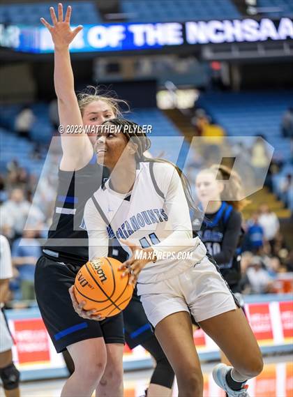 Thumbnail 3 in Panther Creek vs Lake Norman (NCHSAA 4A Final - Game)  photogallery.