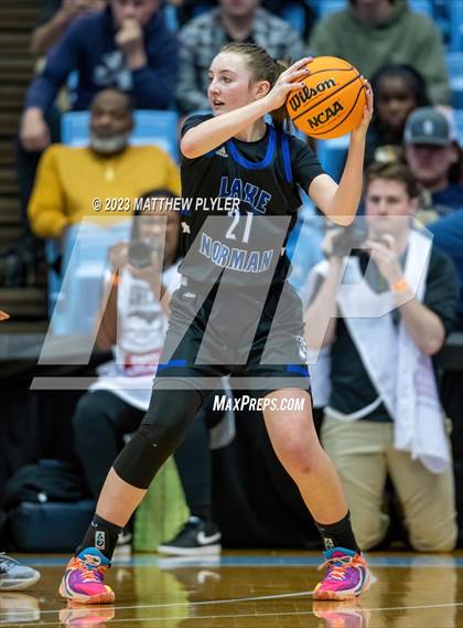 Thumbnail 1 in Panther Creek vs Lake Norman (NCHSAA 4A Final - Game)  photogallery.