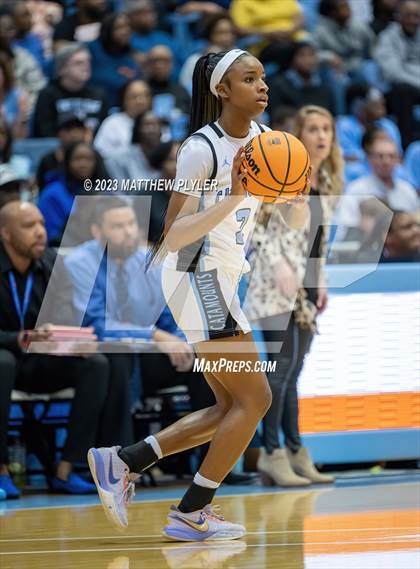 Thumbnail 3 in Panther Creek vs Lake Norman (NCHSAA 4A Final - Game)  photogallery.