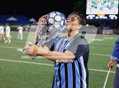 Thumbnail 3 in St. Pius X Catholic vs. Johnson (GHSA 5A Championship) photogallery.