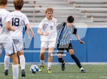 Thumbnail 2 in St. Pius X Catholic vs. Johnson (GHSA 5A Championship) photogallery.
