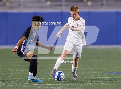 Thumbnail 1 in St. Pius X Catholic vs. Johnson (GHSA 5A Championship) photogallery.