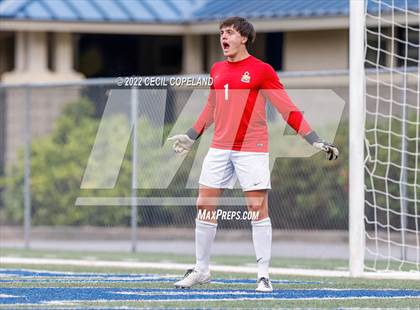 Thumbnail 2 in St. Pius X Catholic vs. Johnson (GHSA 5A Championship) photogallery.
