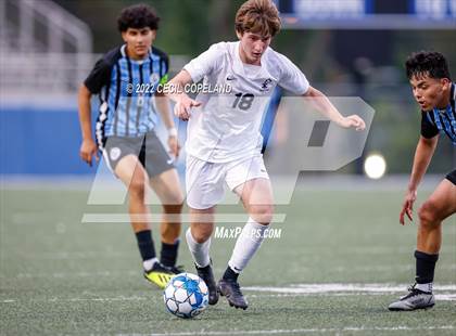 Thumbnail 3 in St. Pius X Catholic vs. Johnson (GHSA 5A Championship) photogallery.