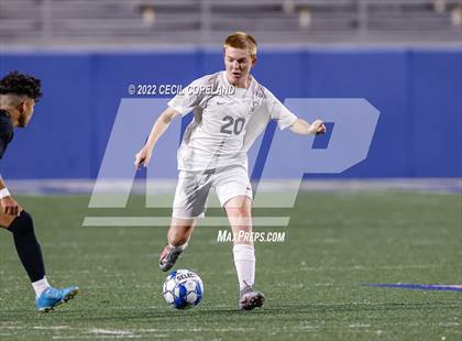 Thumbnail 2 in St. Pius X Catholic vs. Johnson (GHSA 5A Championship) photogallery.