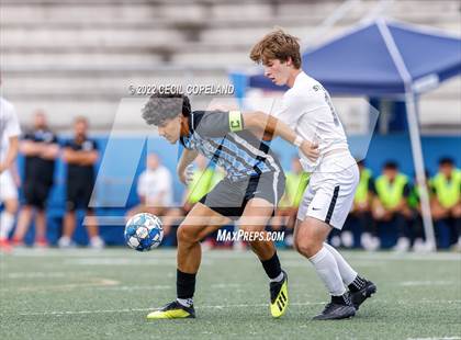 Thumbnail 1 in St. Pius X Catholic vs. Johnson (GHSA 5A Championship) photogallery.