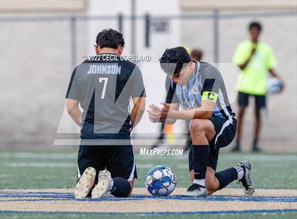 Thumbnail 2 in St. Pius X Catholic vs. Johnson (GHSA 5A Championship) photogallery.