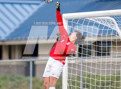 Thumbnail 3 in St. Pius X Catholic vs. Johnson (GHSA 5A Championship) photogallery.