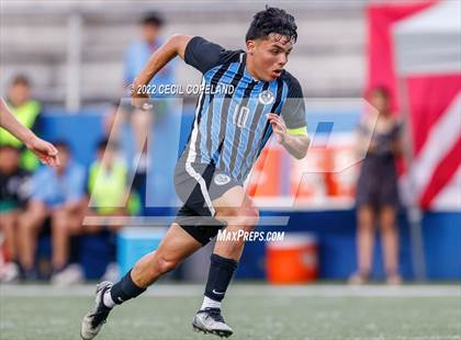 Thumbnail 1 in St. Pius X Catholic vs. Johnson (GHSA 5A Championship) photogallery.