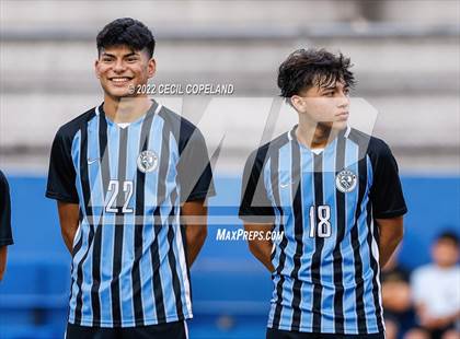 Thumbnail 1 in St. Pius X Catholic vs. Johnson (GHSA 5A Championship) photogallery.