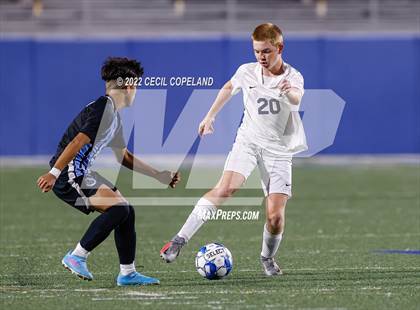 Thumbnail 3 in St. Pius X Catholic vs. Johnson (GHSA 5A Championship) photogallery.