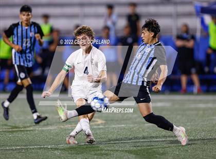Thumbnail 3 in St. Pius X Catholic vs. Johnson (GHSA 5A Championship) photogallery.