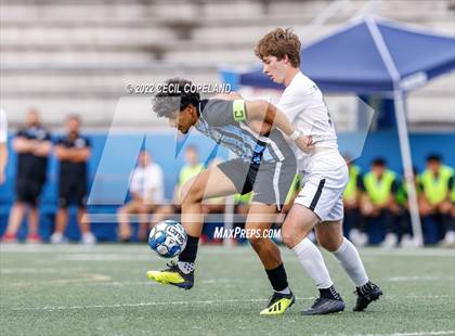Thumbnail 2 in St. Pius X Catholic vs. Johnson (GHSA 5A Championship) photogallery.