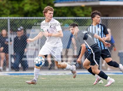 Thumbnail 1 in St. Pius X Catholic vs. Johnson (GHSA 5A Championship) photogallery.