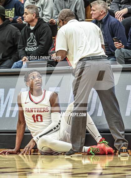 Thumbnail 1 in Imhotep Charter vs. DeMatha (Spalding Hoophall Classic) photogallery.