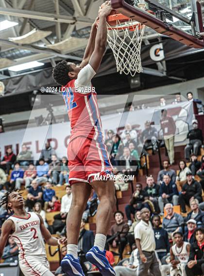 Thumbnail 1 in Imhotep Charter vs. DeMatha (Spalding Hoophall Classic) photogallery.